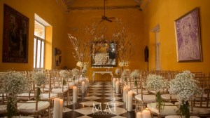 src="http://www.mibodaencartagena.com/weddingplannercartagena.jpg"