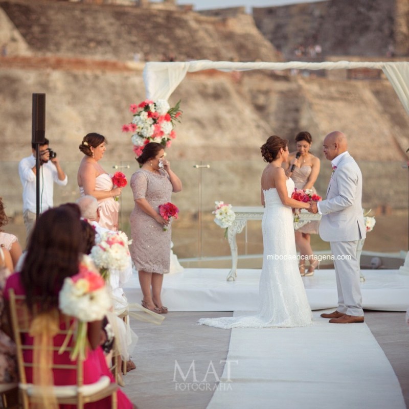 Mari & Irv marriage in Cartagena, Love never felt so&nbsp;good!